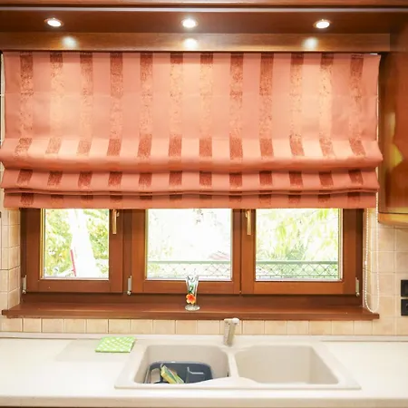 & Apartments-mihail 3*