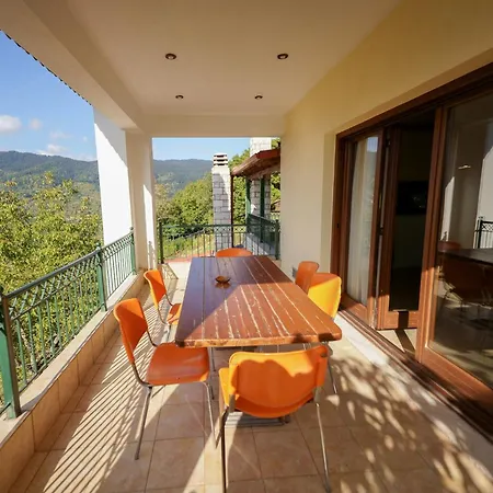 Πανσιόν & Apartments-mihail Ελάτη