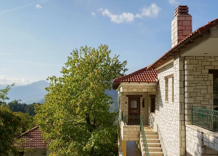 Гостевой дом & Apartments-mihail Elati (Trikala)