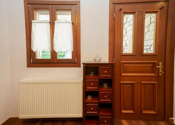 & Apartments-mihail 3* Elati (Trikala)