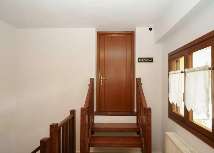 & Apartments-mihail Гостевой дом 3*