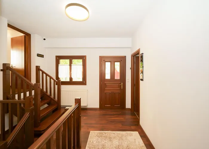 Гостевой дом & Apartments-mihail 3*