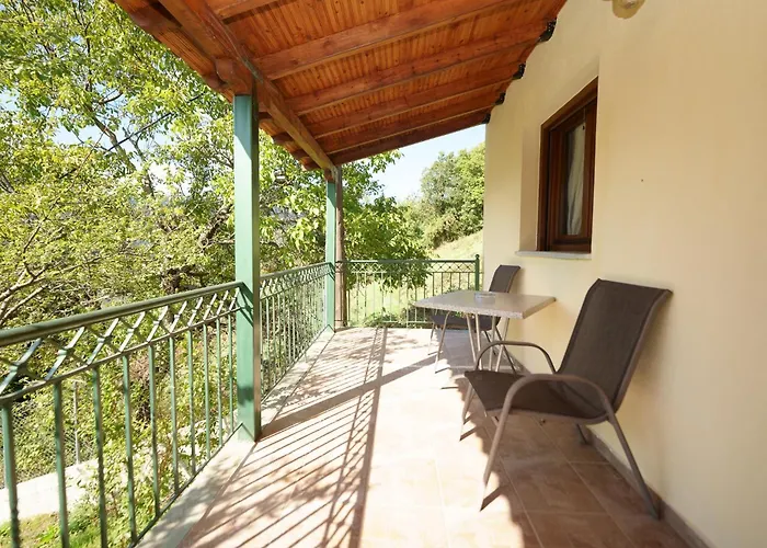 & Apartments-mihail Гостевой дом