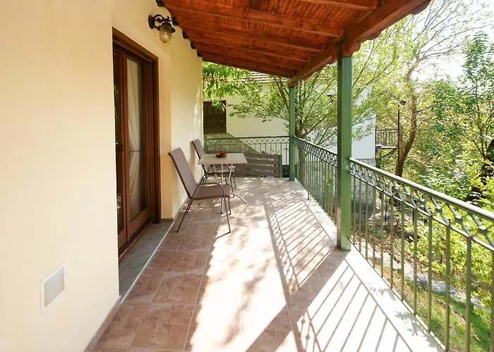 Гостевой дом & Apartments-mihail 3*