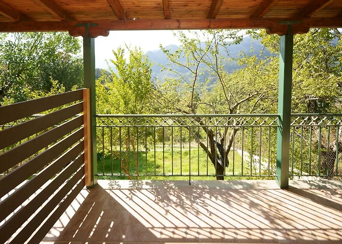 Гостевой дом & Apartments-mihail 3*