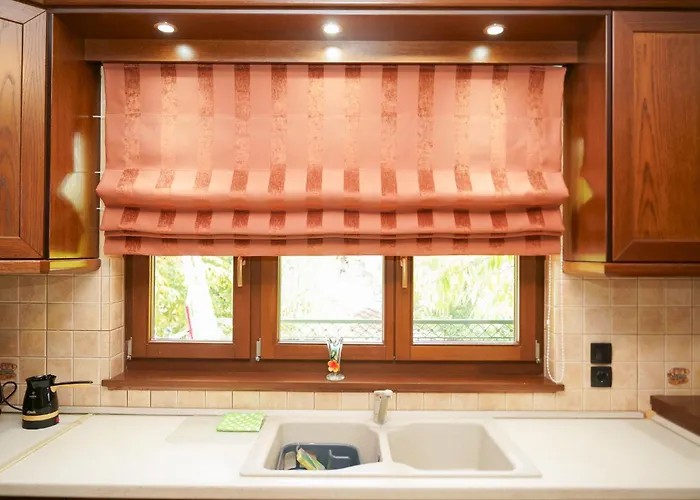 & Apartments-mihail 3*